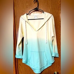 Venus Ombré pullover